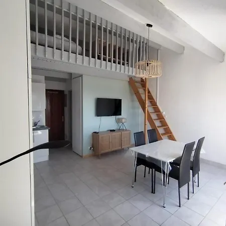 En Bord D'etang Appartement
